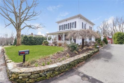 1591 Huntington Tpke, Bridgeport, CT 06611-5320