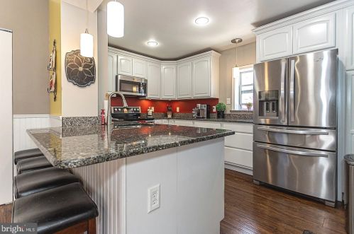 617 Derstine Ave, Lansdale PA 19446-3342 exterior