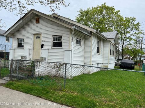 1514 Sewall Ave, Tinton Falls, NJ 07712-6336