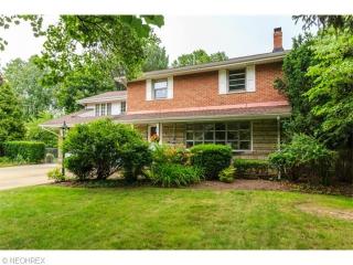 4287 Parklawn Dr, Willoughby, OH 44094-7934