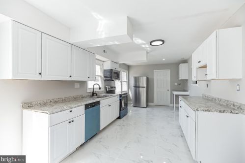 25 Garfield Dr, Willingboro NJ  08046-3227 exterior