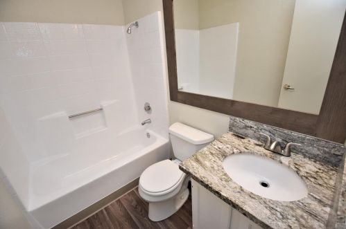 1040 Fallon Woods Way, Rio Linda CA  95673-2430 exterior