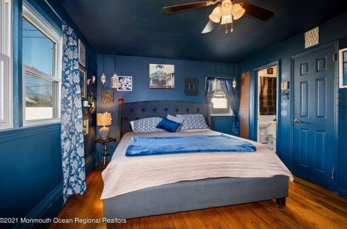 323 Lk Shr Dr, Bricktown NJ 08723-6013 exterior