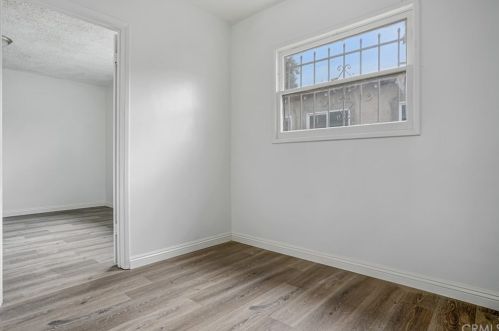 1140 71st Way, Long Beach CA  90805-1032 exterior