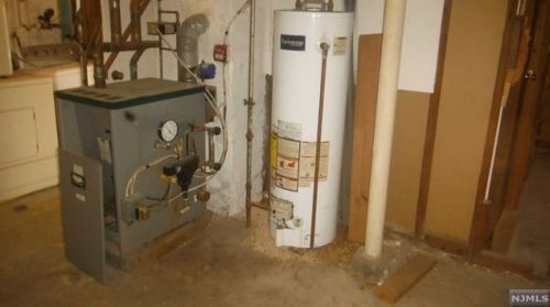 114 Hackensack Ave, Ridgefield Park NJ  07660-1435 exterior