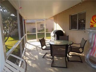 610 16th Ter, Cape Coral FL  33909-5507 exterior