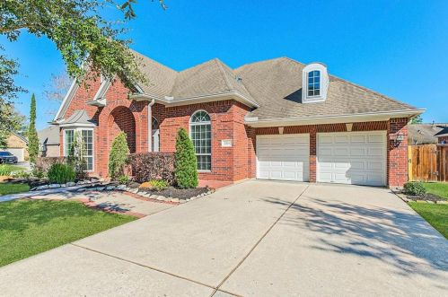 7303 Stonebridge Creek Ln, Humble, TX 77396-4099