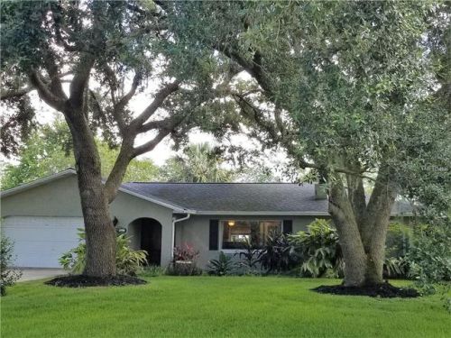 28402 Tammi Dr, Tavares, FL 32778-9694