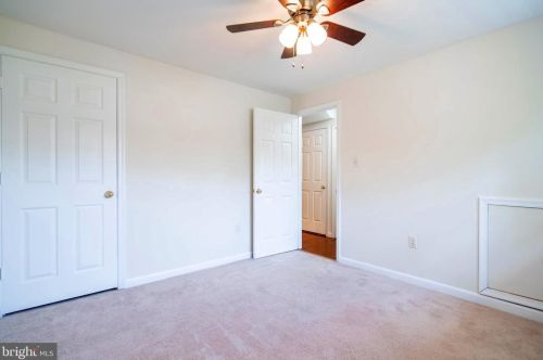 13578 Filly Ct, Gainesville VA  20155-2975 exterior