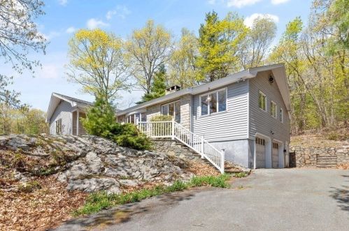 16 Randell Rd, Saugus, MA 01906-3125