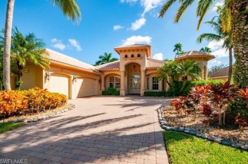 28523 Chianti Ter, Bonita Springs, FL 34135-8096