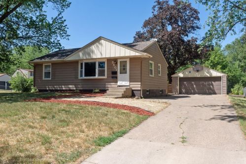 3507 71st St, South Saint Paul MN  55076-2604 exterior