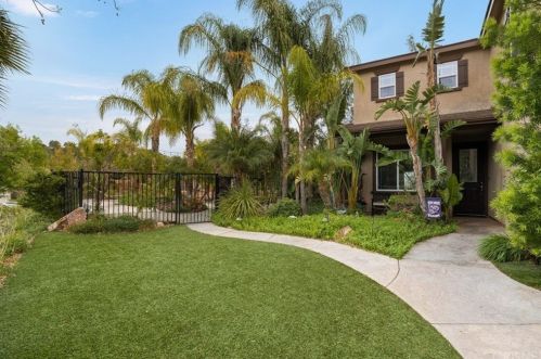 28030 Gibraltar Ln, Santa Clarita CA  91384-4548 exterior