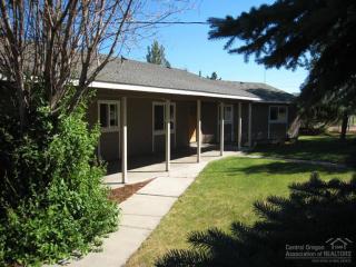 1100 57th St, Eagle Crest OR  97756-8111 exterior