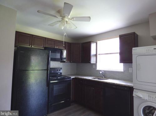 35 Florence Tollgate Pl, Florence NJ  08518-3207 exterior