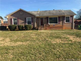 5326 Evanshire Dr, Charlotte, NC 28216-1924