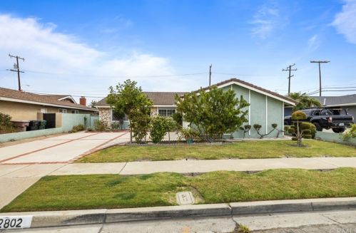 12802 Sylvan St, Garden Grove, CA 92845-2830