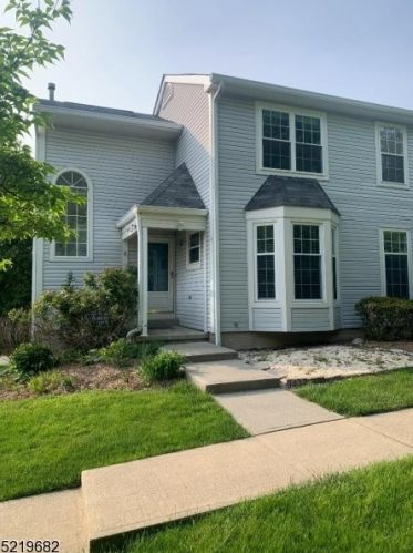 15 Green Heron Dr, Hackettstown NJ  07840-3302 exterior