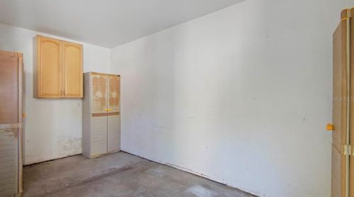 6026 17 Ave, Saint Petersburg FL  33707-3203 exterior