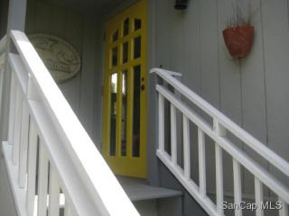 9439 Coventry Ct, Sanibel, FL 33957-4231