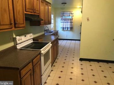 1552 Robinson Ave, Willow Grove, PA 19090-4816