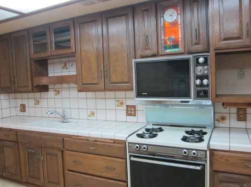 3666 Nassau Dr, San Diego, CA 92115-7137