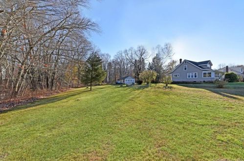 174 Lake Dr, East Hampton, CT 06424-1354