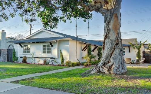 8361 Indianapolis Ave, Huntington Beach, CA 92646-5043