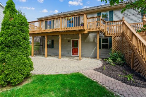 1209 Firethorn Dr, West Bend, WI 53090-5443