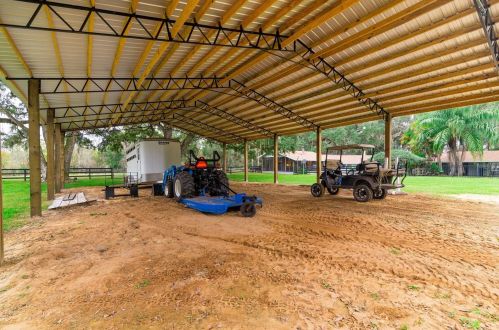 28001 Villa Rd, Dade City FL  33525-7922 exterior