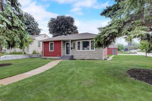 1206 Conway St, Saint Paul, MN 55106-5711