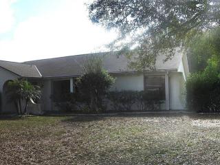 6929 Matanzas Dr, Sebring, FL 33872-7919