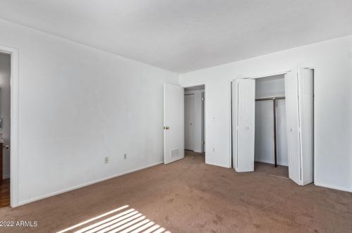 2953 Bluefield Ave, Phoenix AZ 85032-1441 exterior