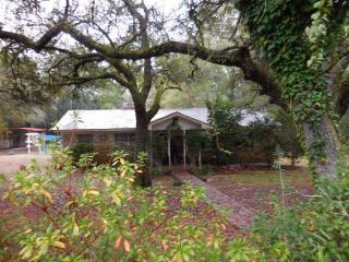 72 Whitfield Rd, Freeport, FL 32439-2440