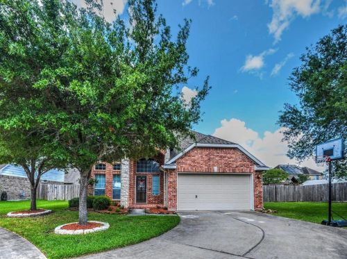 1903 Oak Top Dr, Pearland, TX 77581-2536