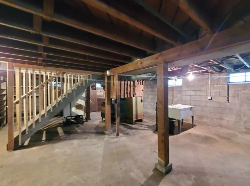 5680 60th St, Milwaukee WI  53218-2428 exterior