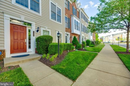 14604 Crossfield Way, Woodbridge VA  22191-4068 exterior