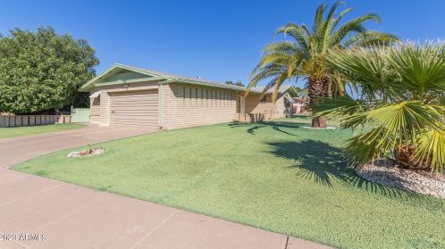 702 62nd St, Mesa, AZ 85205-6704