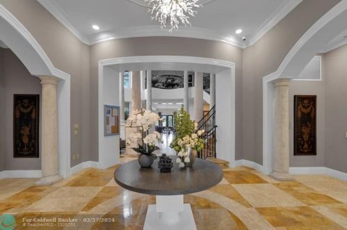 2319 Tuscany Way, Boynton Beach FL  33435-7808 exterior