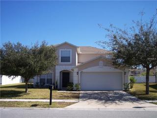 1393 Karok St, Orlando, FL 32828-5245