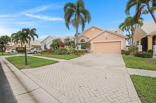 8294 Horseshoe Bay Rd, Boynton Beach, FL 33472-5042