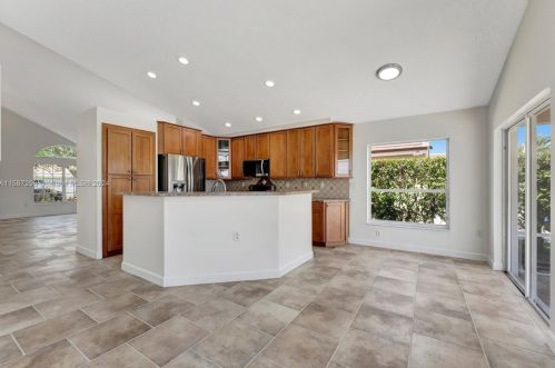 14350 11th St, Hollywood FL  33027-6148 exterior