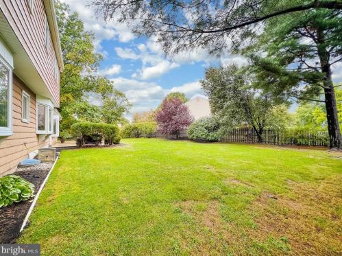 1344 Buford Dr, Yardley PA 19067-4342 exterior