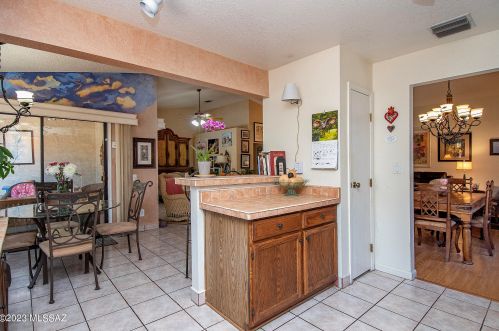 5221 Grouse Way, Tucson AZ 85742-9496 exterior