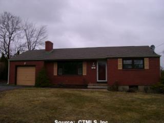24 Bellaire Mnr, Cromwell, CT 06416-2105
