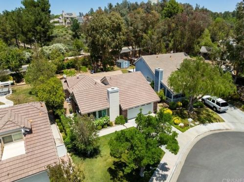 23909 Whitfield Pl, Santa Clarita, CA 91354-2601