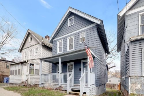 279 Main St, Middletown, NY 10940-6100
