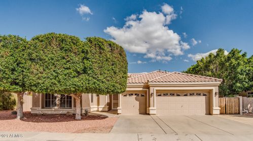 22725 74th Ln, Glendale, AZ 85310-5838