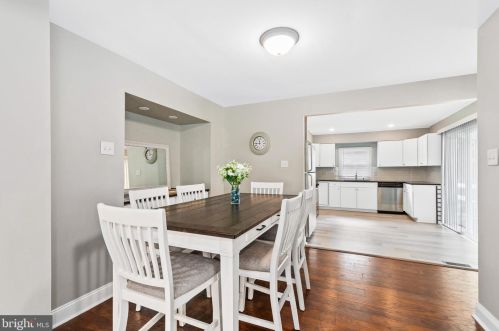 681 Washington Ave, West Deptford NJ  08096-3544 exterior