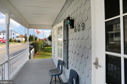 609 Pottsville St, Lykens PA  17048-1630 exterior